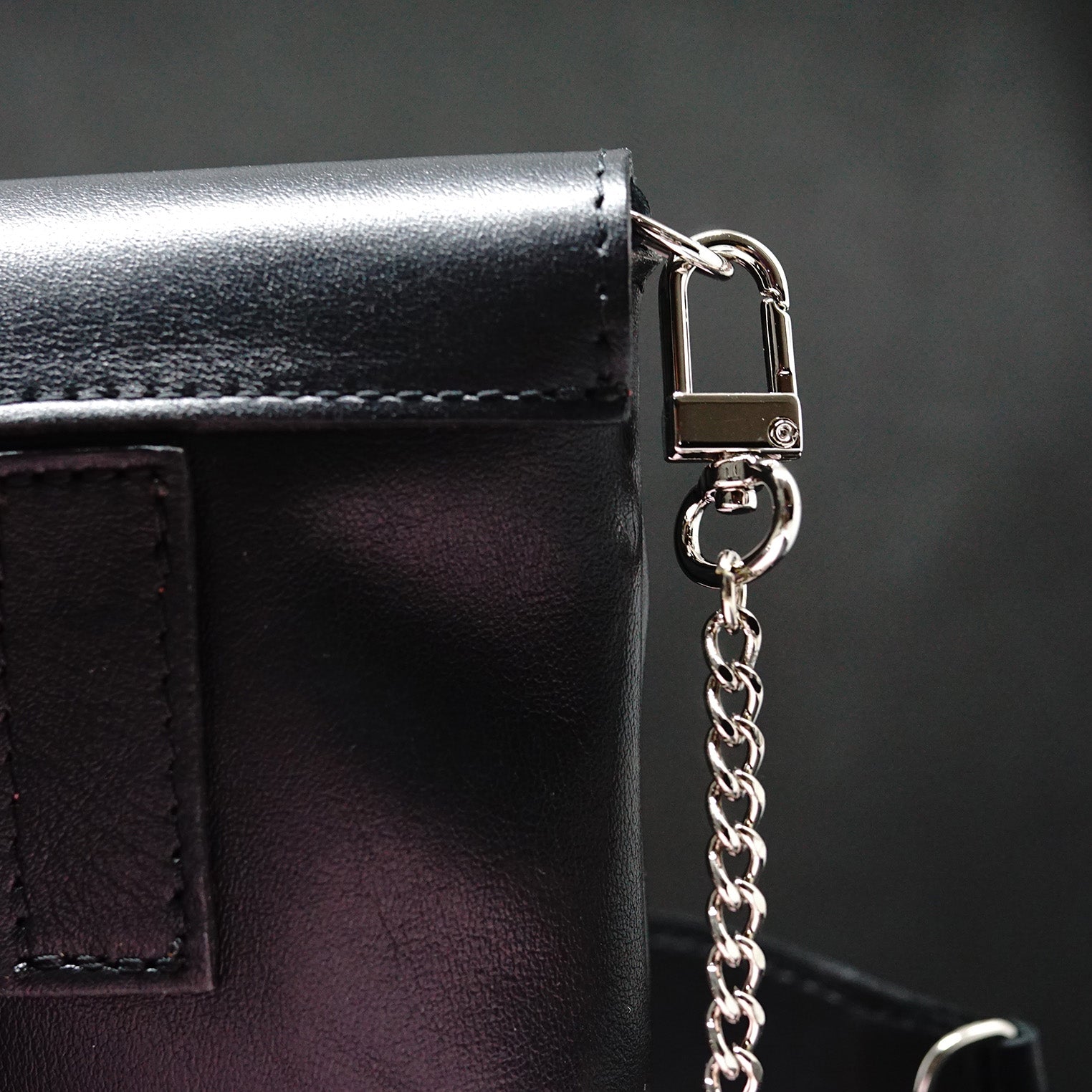 Ženska kožna torba Noir