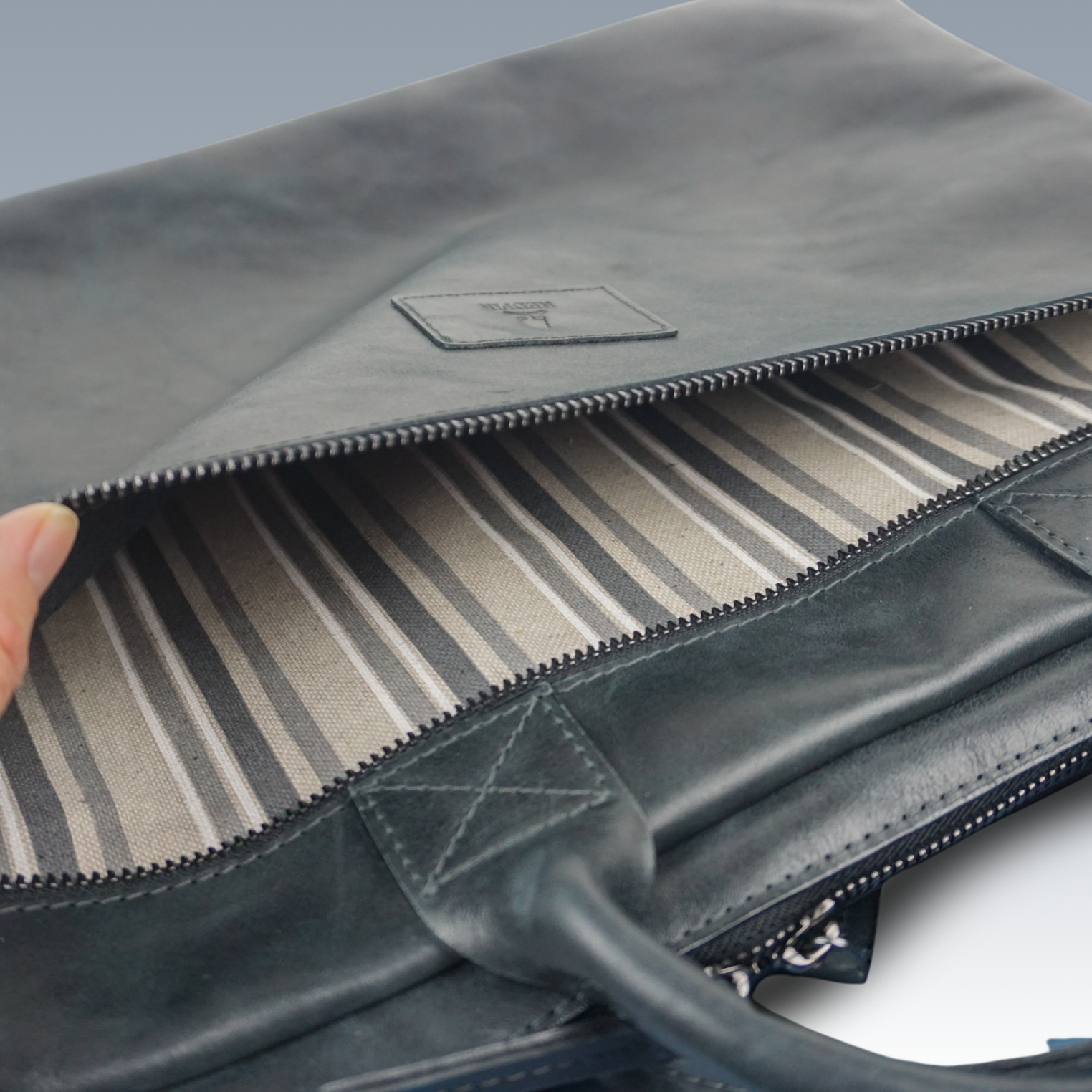 Storm kožna torba za laptop