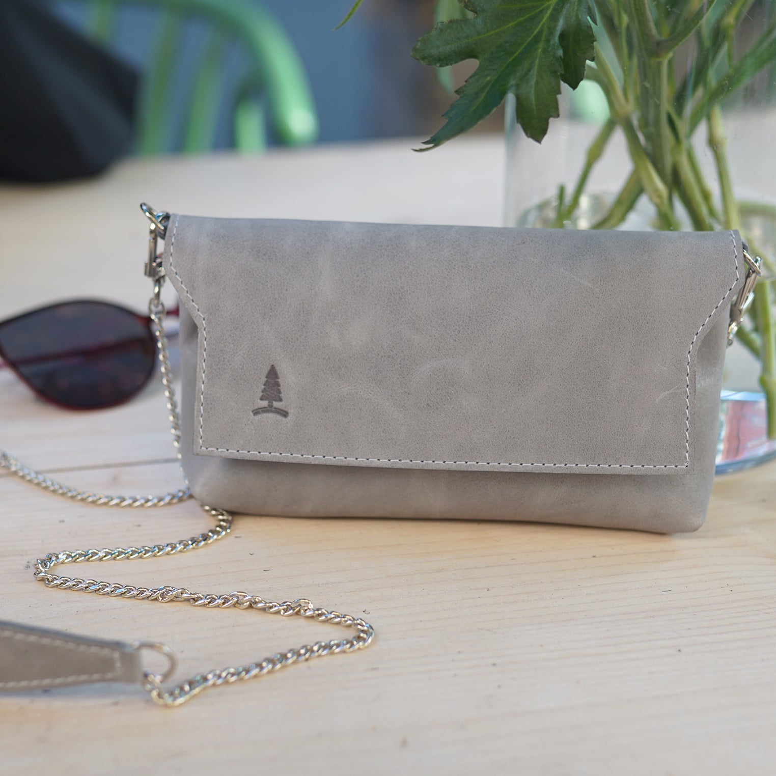 Ženska kožna torba Challenger