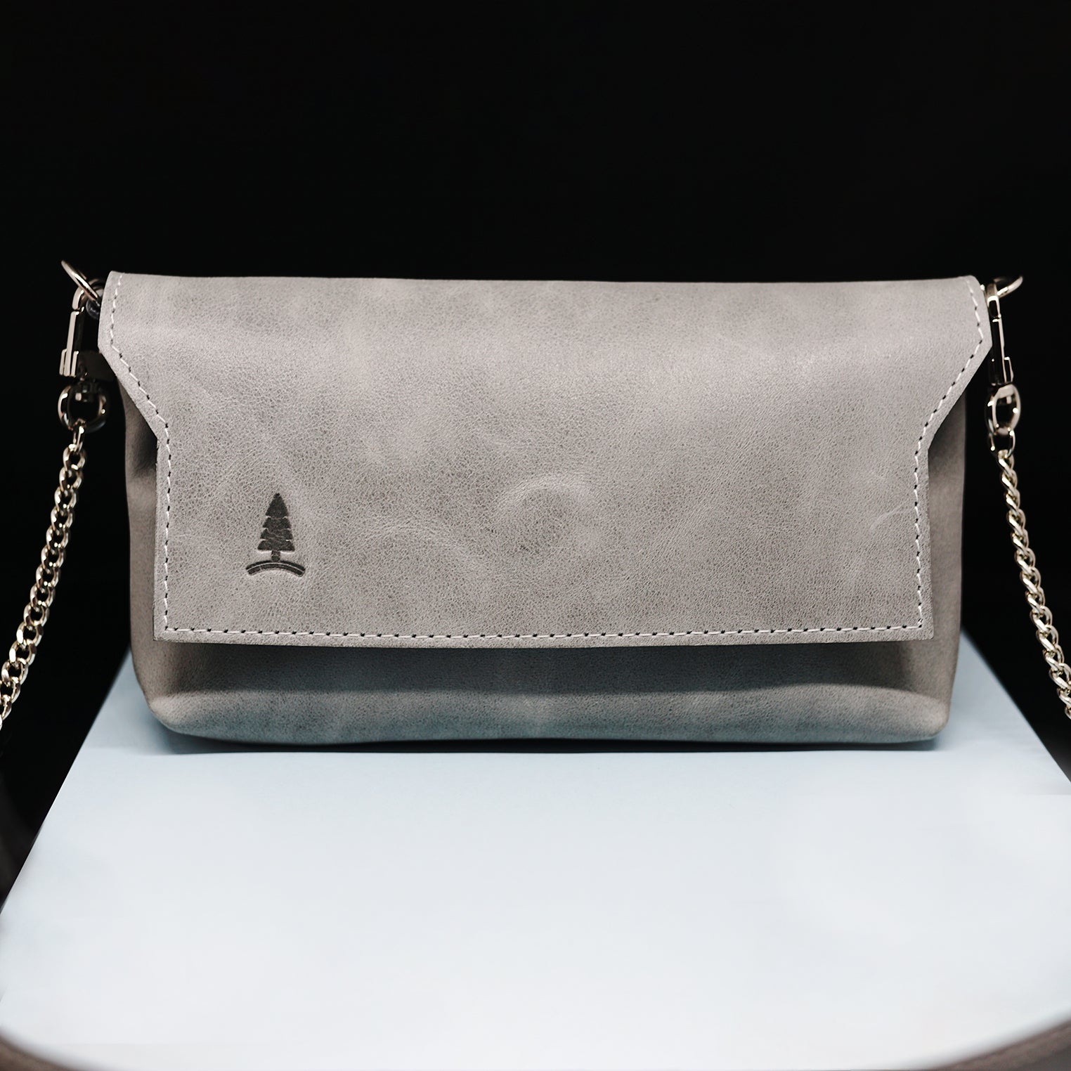 Ženska kožna torba Challenger