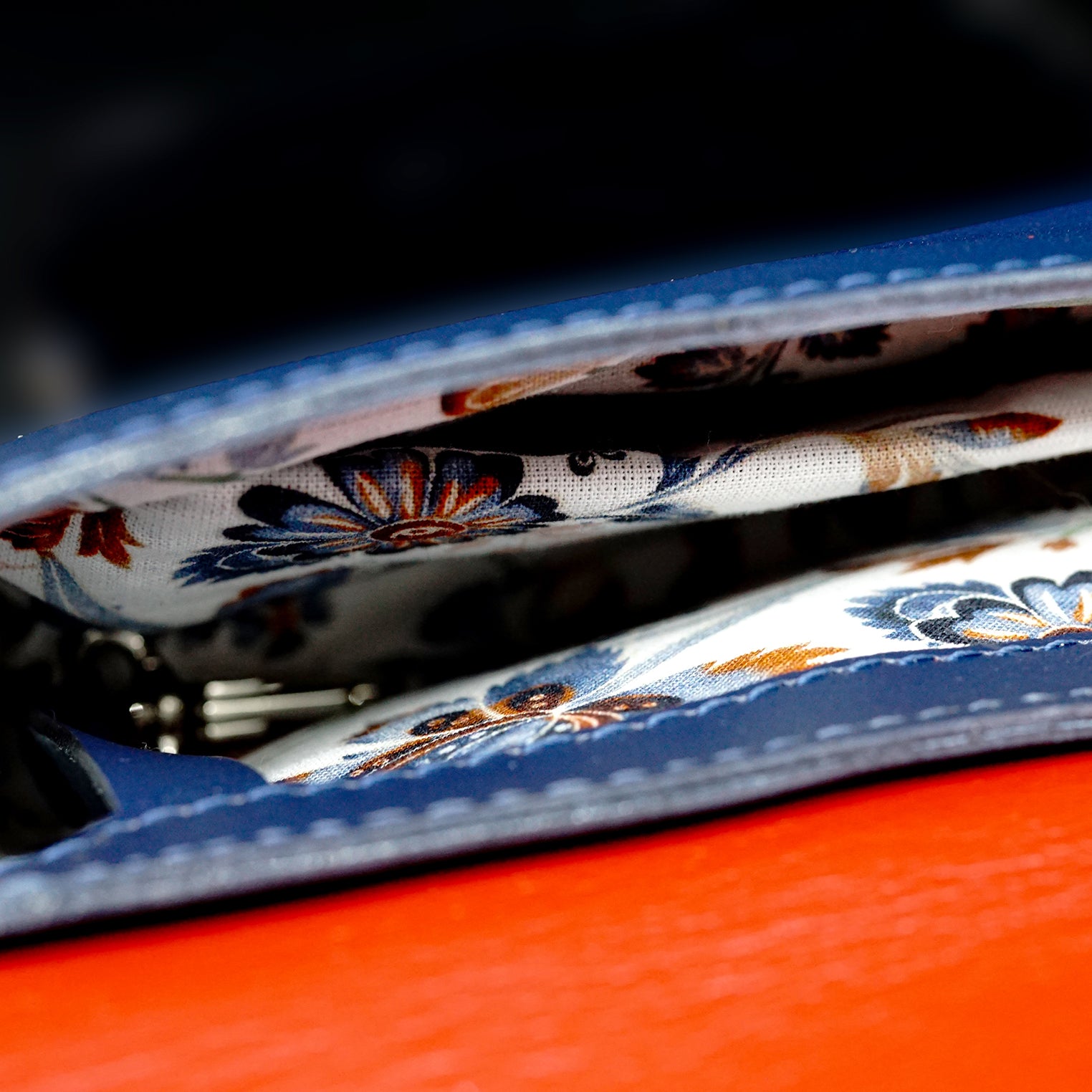 Ženska kožna torba R&B