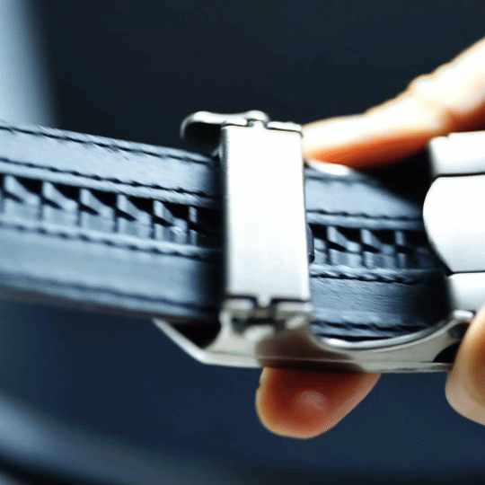 Muški kožni plavi remen Unique s kopčom Silver stripes